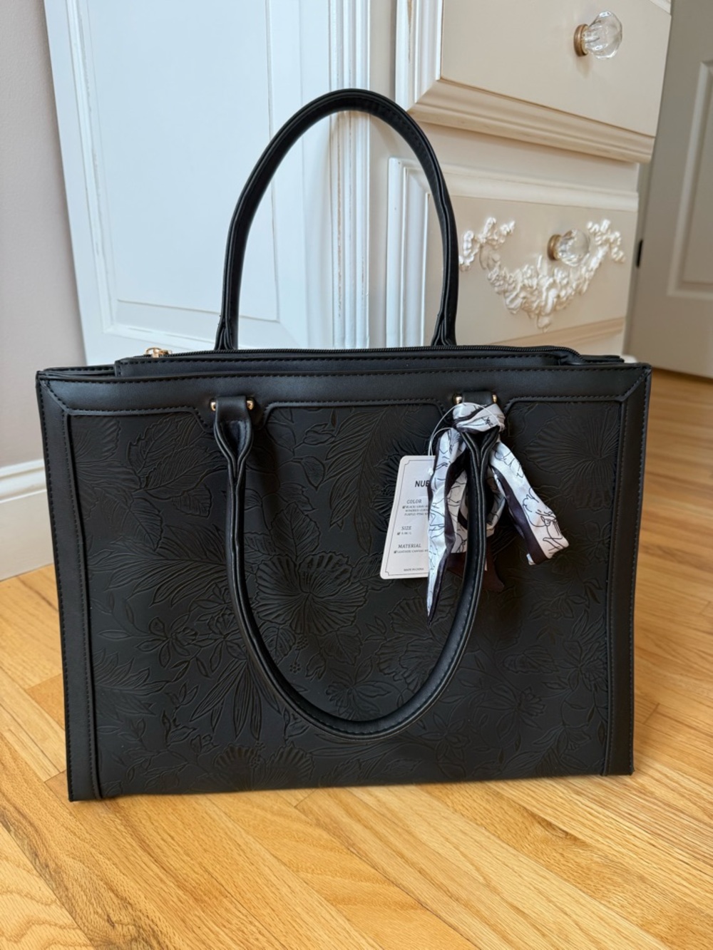 New with tags - Nubily 15.6-inch Computer Bag - floral print